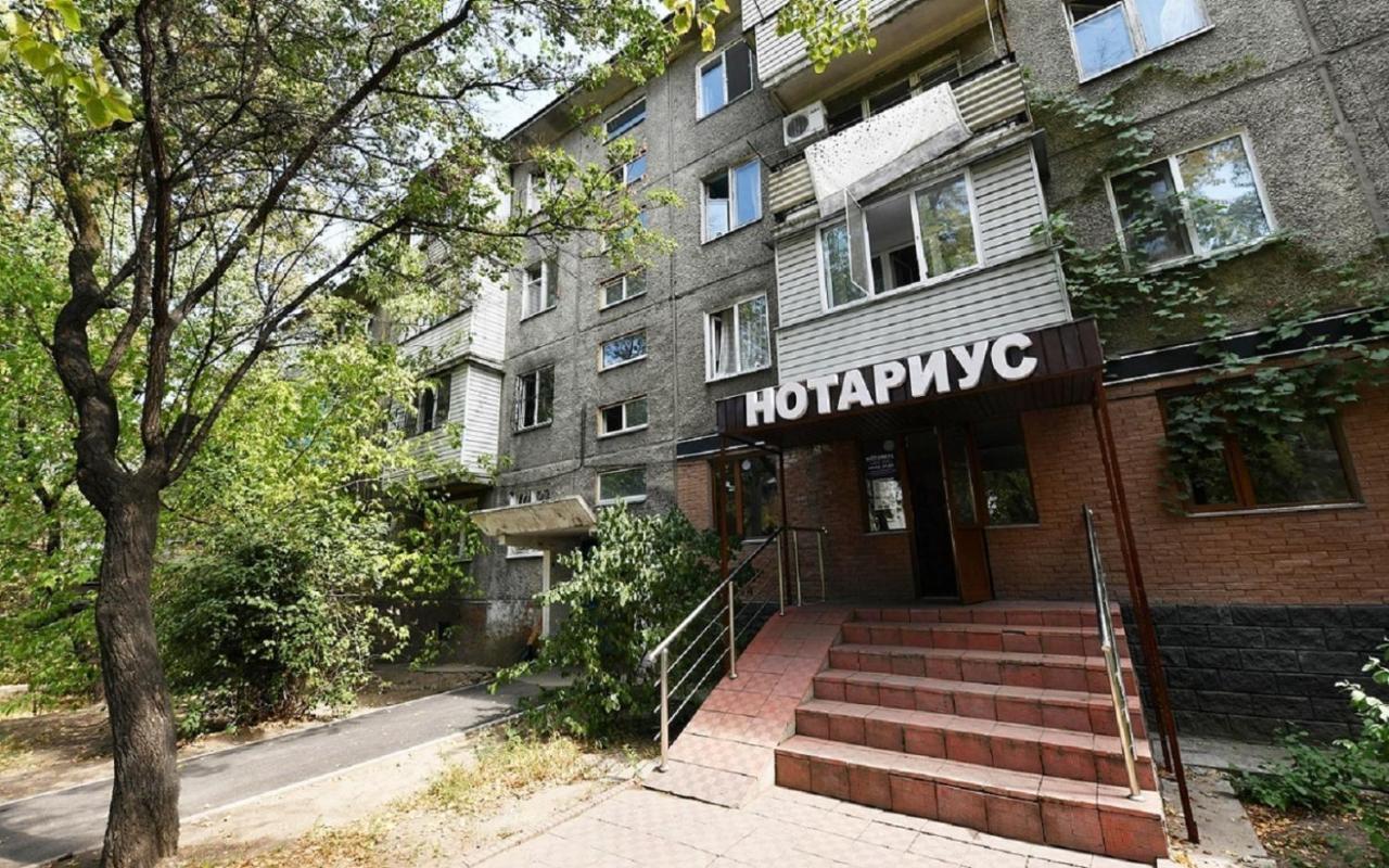 Апартаменты 11-Й Микрорайон, 4 阿拉木图 外观 照片